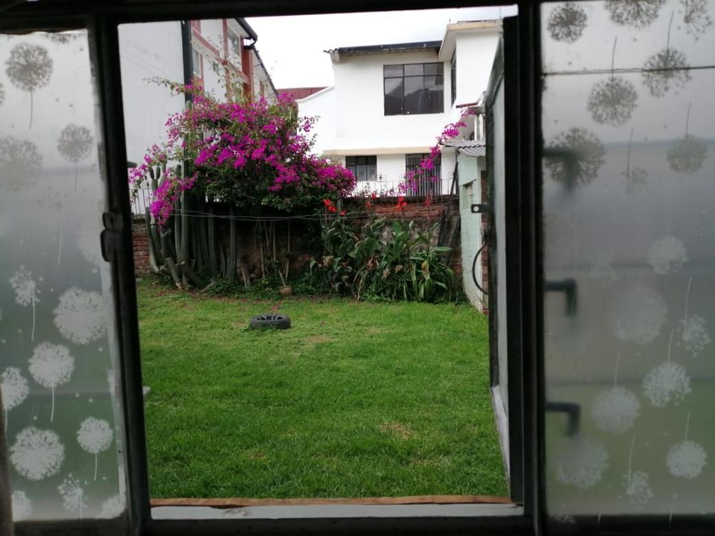 Mini Suites En El Mejor Sector De La Ciudad Quito Exterior foto